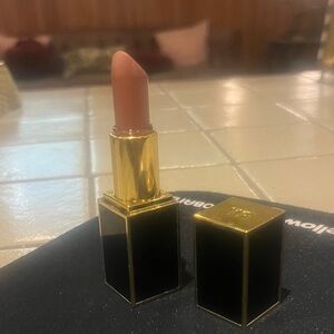 Tom Ford matte flesh Nude Pink Lipstick